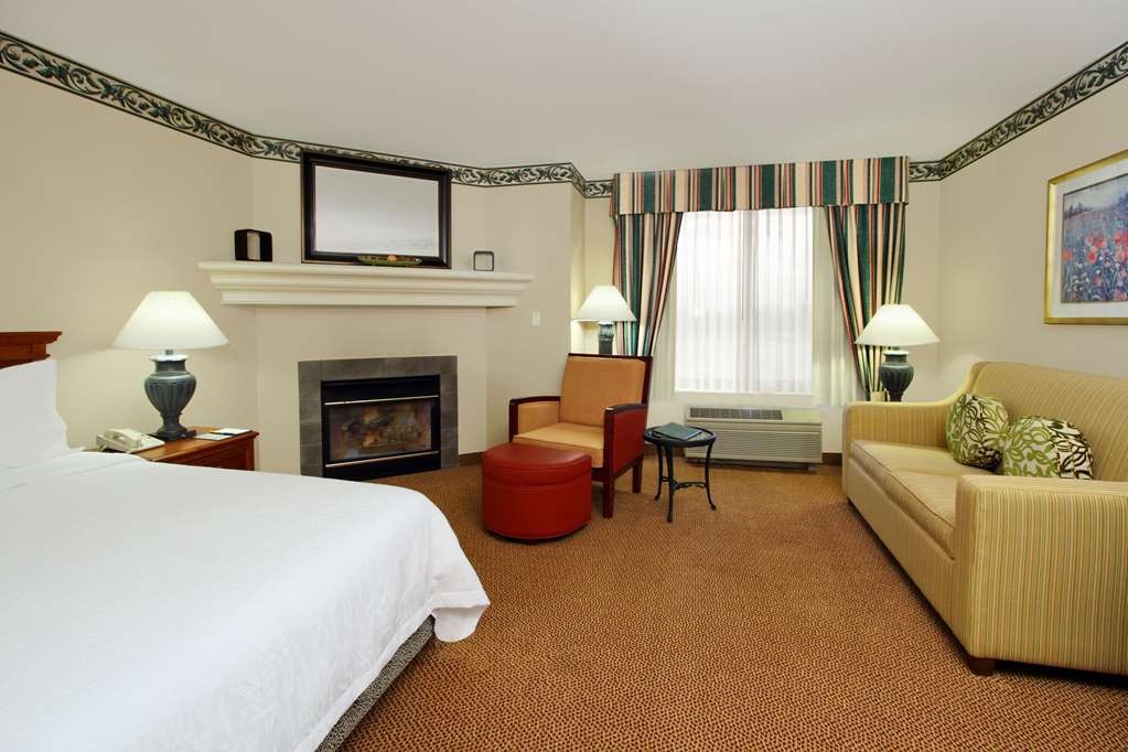 Hilton Garden Inn Saint Charles Habitación foto